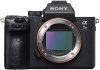 Sony Alpha 7 III | Fotocamera Mirrorless Full-Frame (AF Rapido in 0.02s, Stabilizzazione Integrata a 5 assi, 4K HLG, Batteria ad alta capacità), Corpo